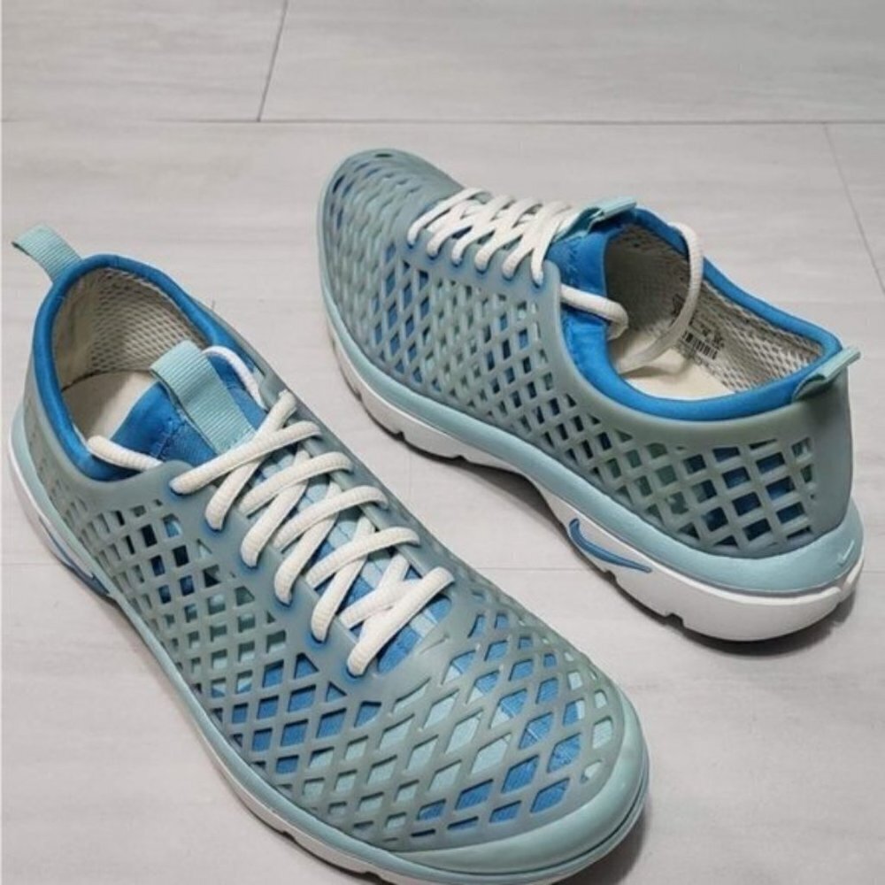 Nike Air Rejuven8  2007 Blue White Running Shoes 319261-441
